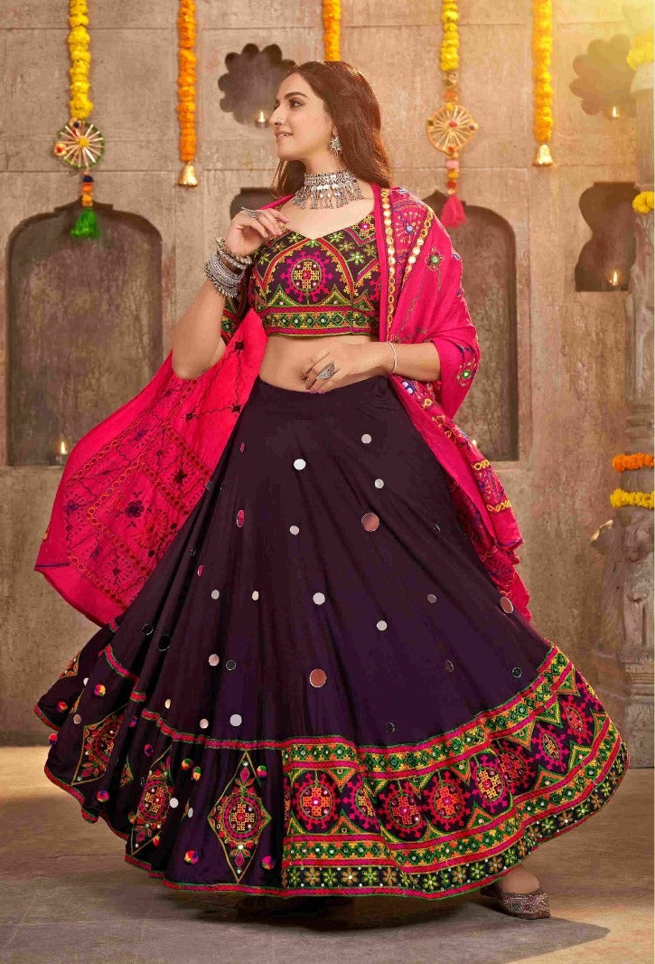 Beautiful Designer Navratri Garba Special Chaniya Choli