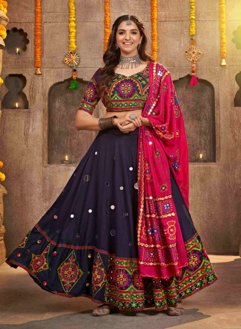 Beautiful Designer Navratri Garba Special Chaniya Choli