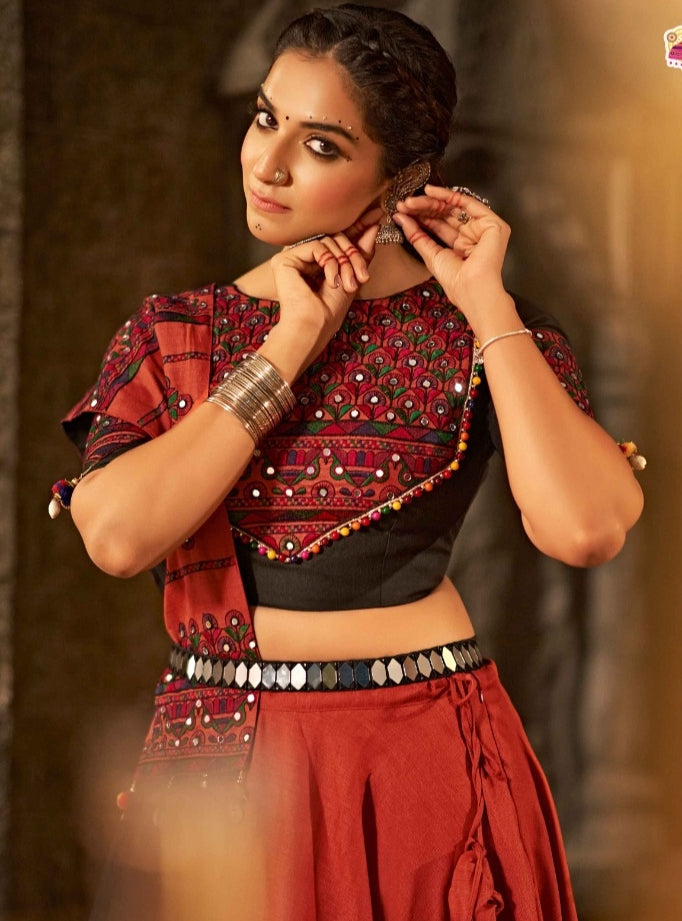 Beautiful Designer Navratri Garba Special Chaniya Choli