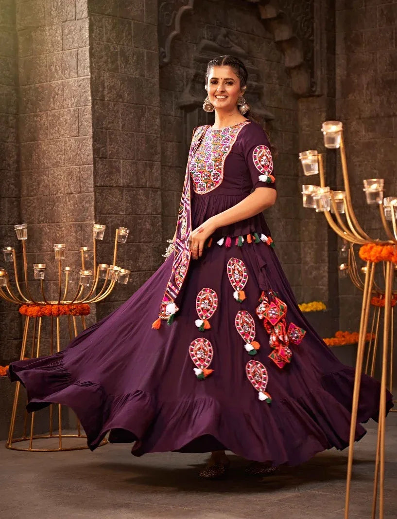 Beautiful Designer Navratri Garba Special Chaniya Choli