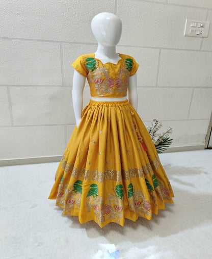 Beautiful Designer Heavy Chinon Silk Kid&