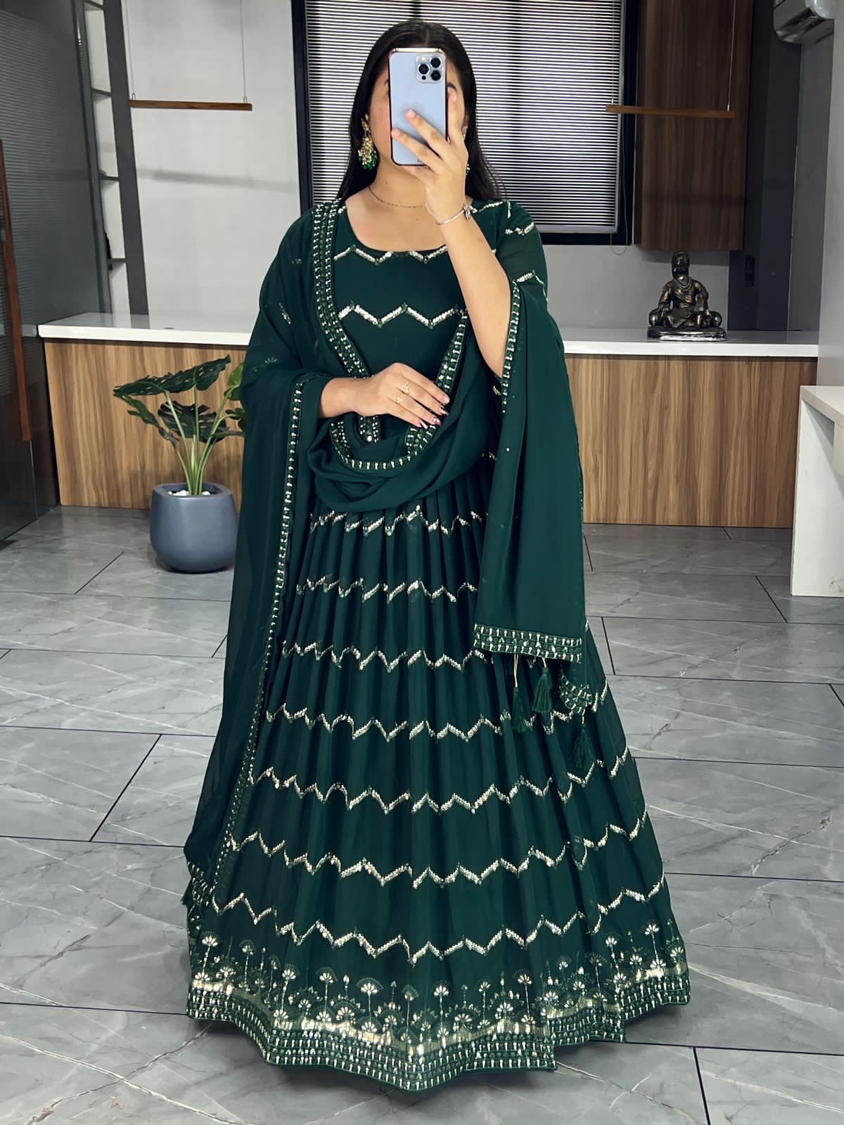 Beautiful Designer Soft Georgette Party Wear Gown