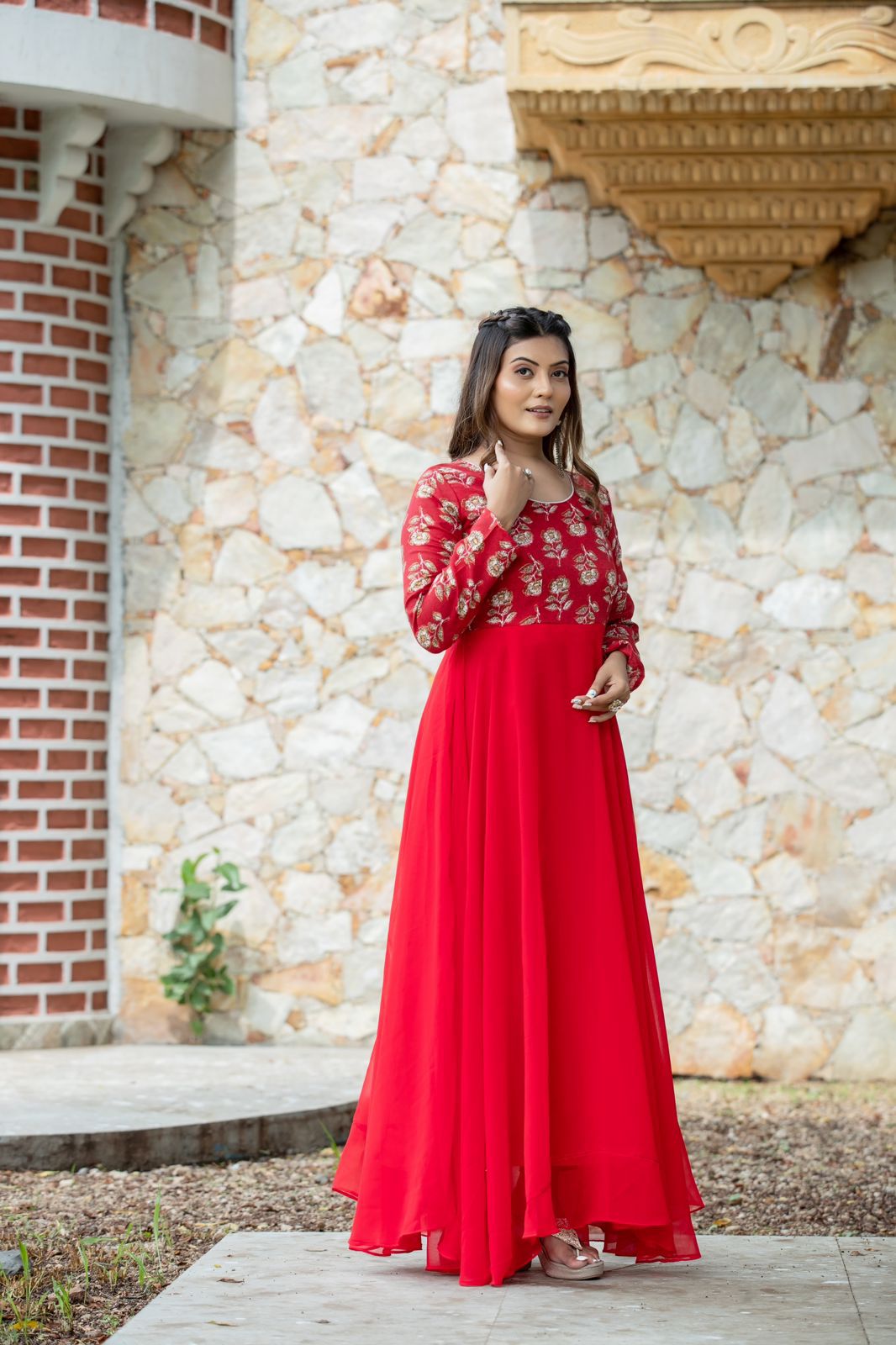 Beautiful Designer Soft Georgette Party Wear Gown