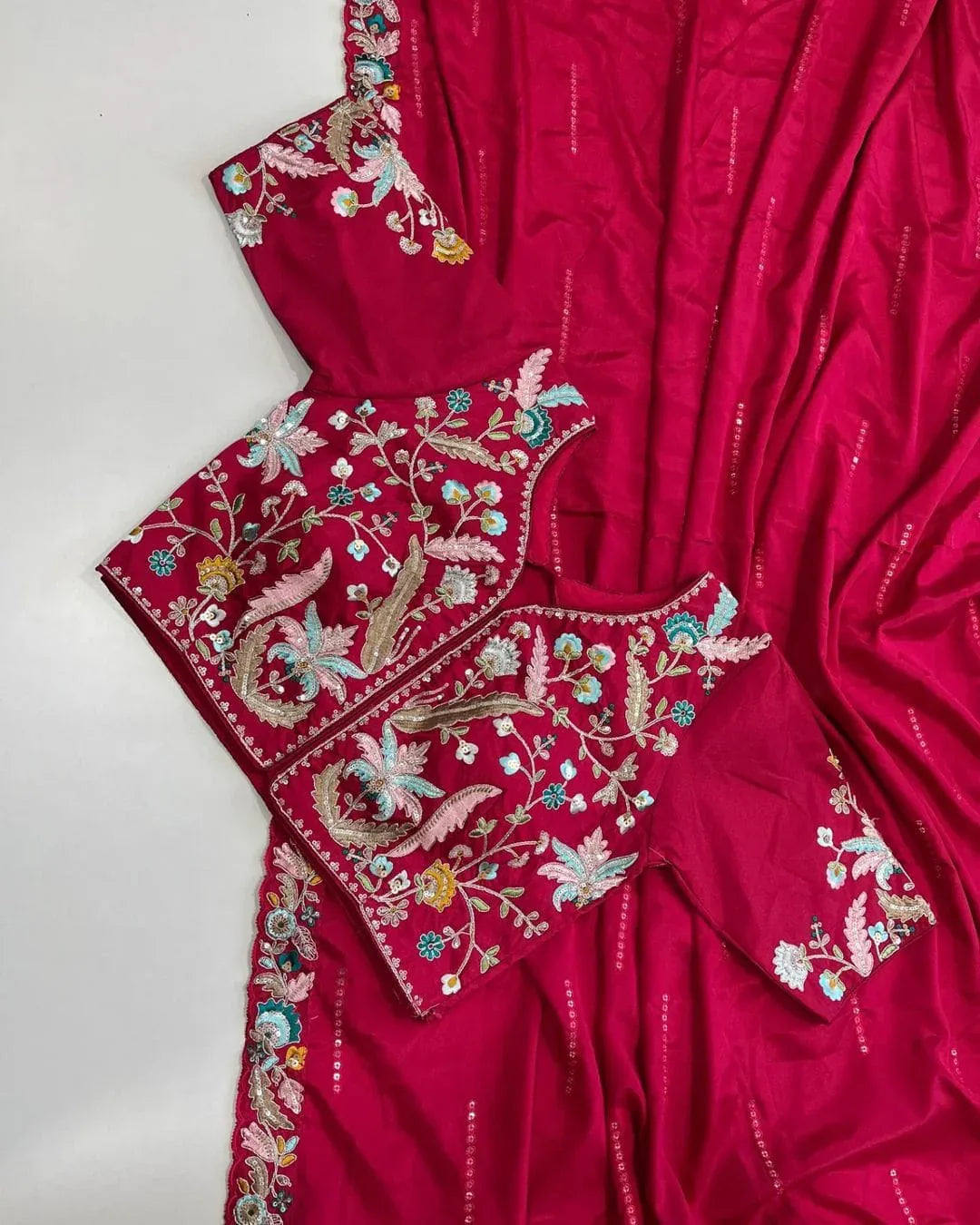 Beautiful Designer Soft Pure Soft Heavy Glooming Rangoli Silk Saree