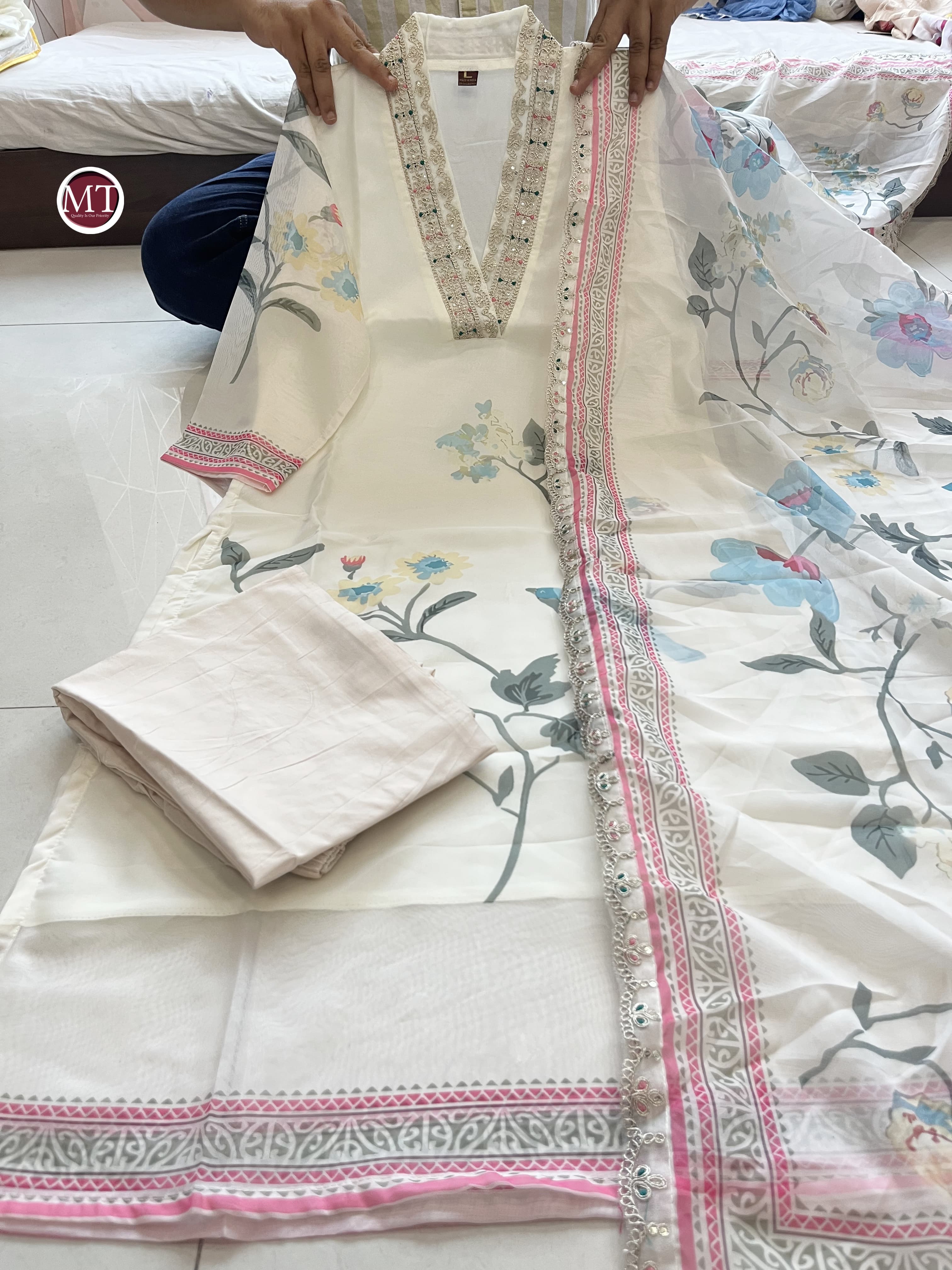 Beautiful Designer Summer Special Heavy Anarkali Orgenza Salwar Suit