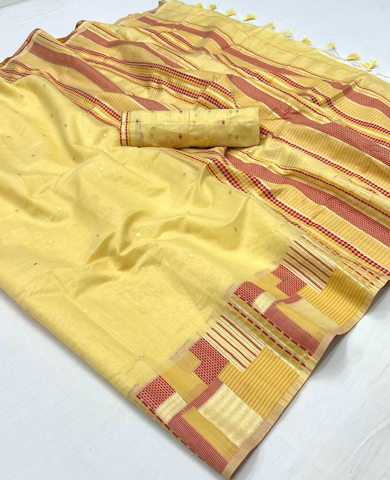 Beautiful Designer Khwaaish Silk Mal Mal Spun Cotton Saree