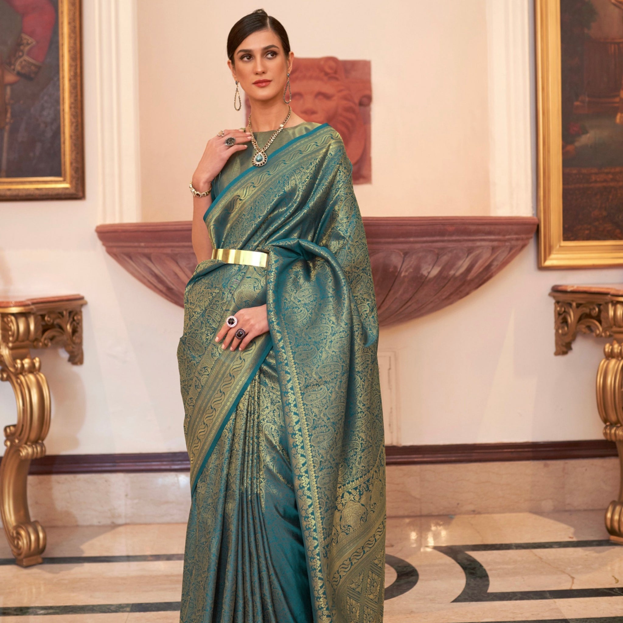 Beautiful Designer Festive Wear Handloom Weaving Saree