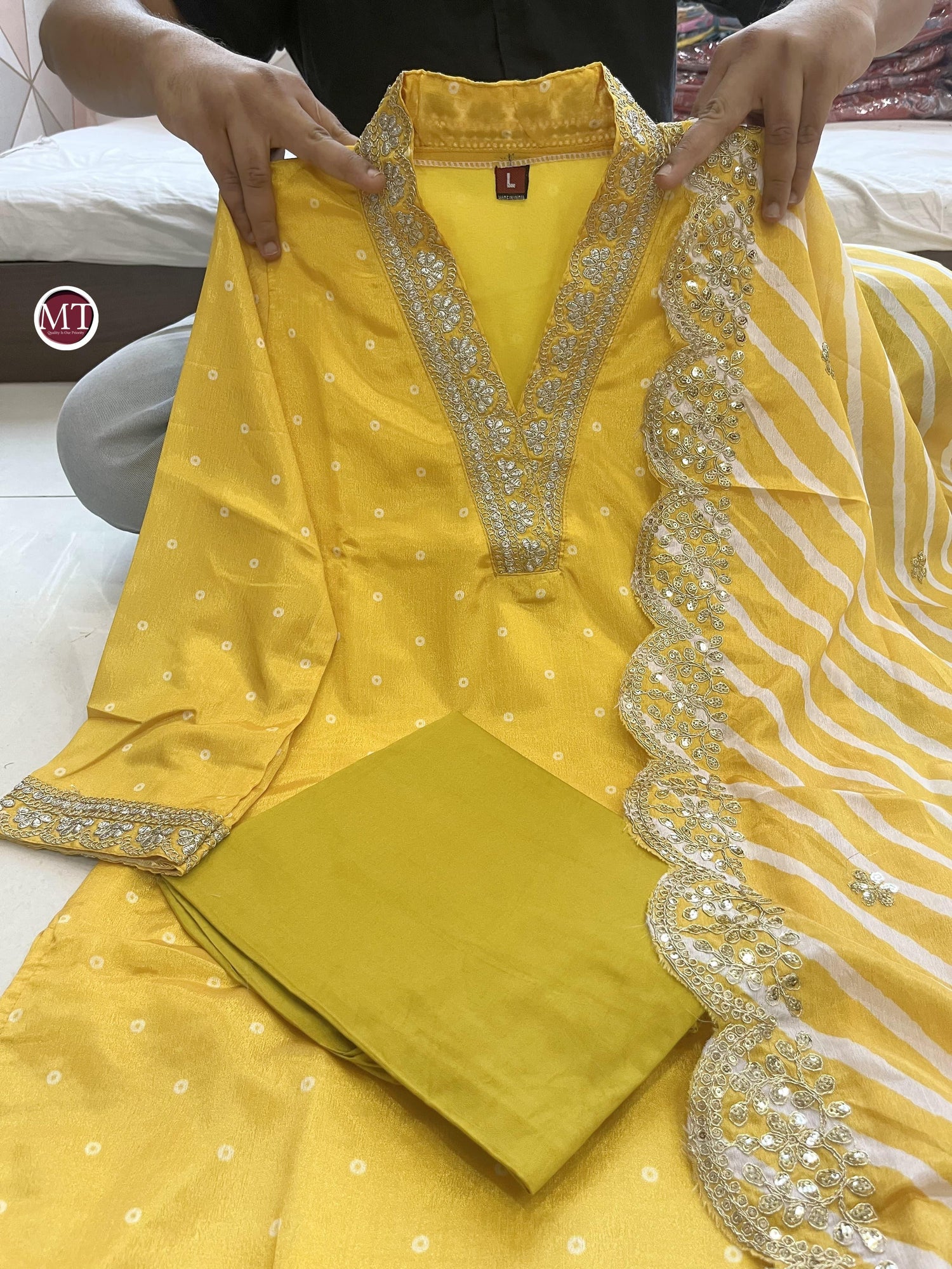 Salwar Suit