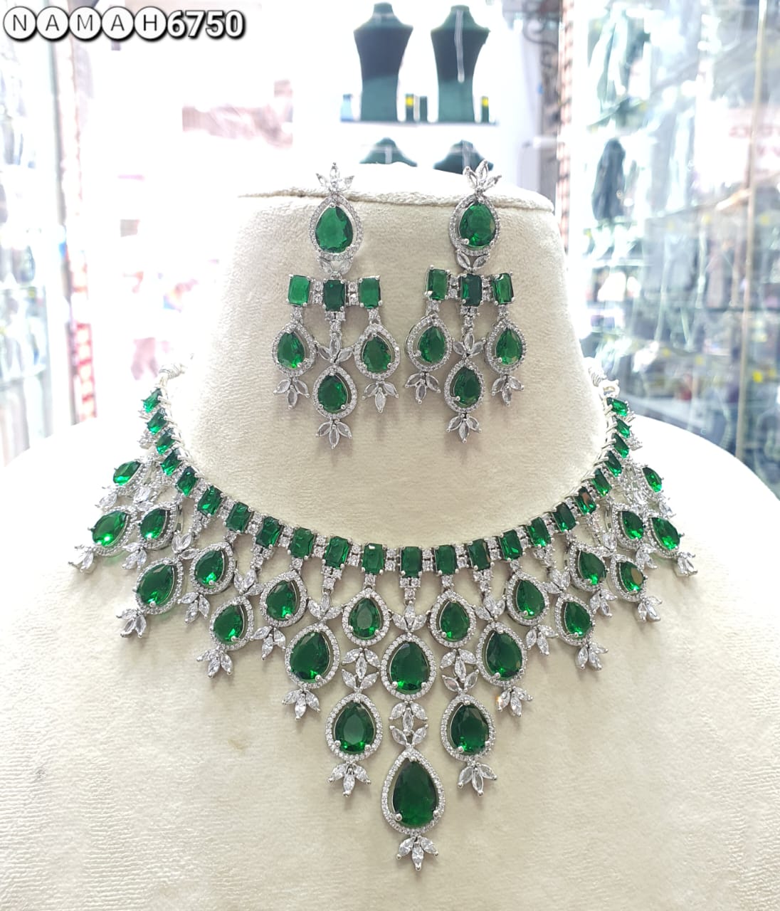 American Diamond Necklace Set in Imitation Jewellery Elegant Wedding