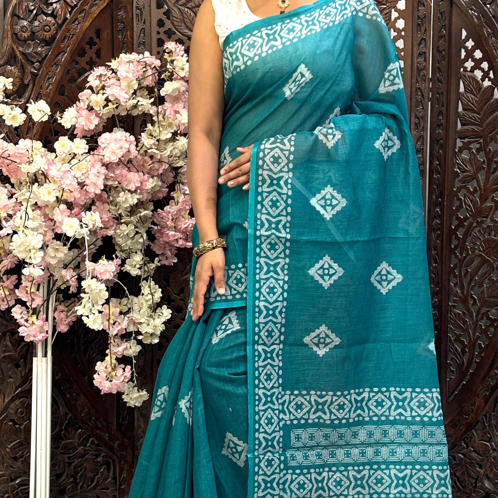 Soft Linen Cotton Saree