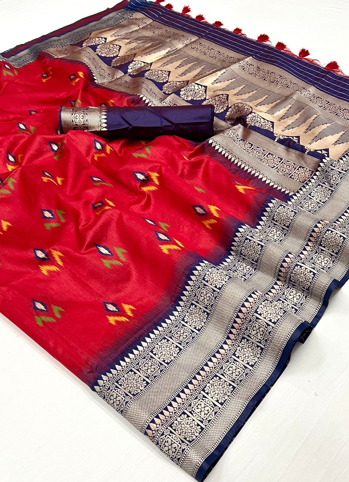 Party Wear Handloom Silk Saree