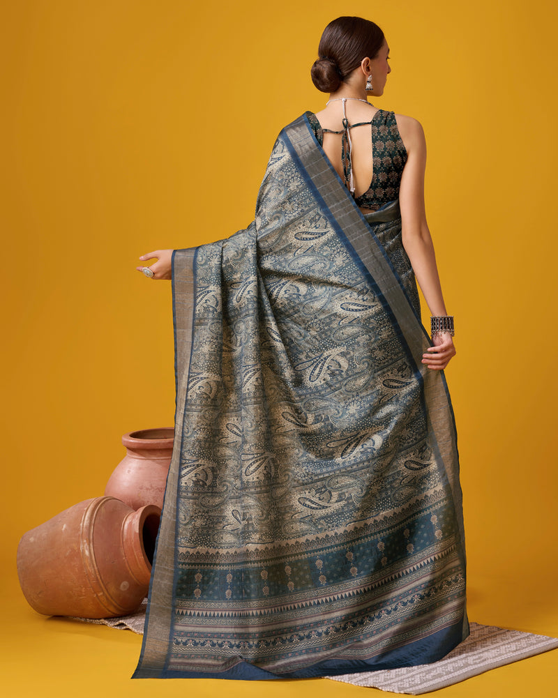 Chic Cotton Digital Print Saree for All Occasions
