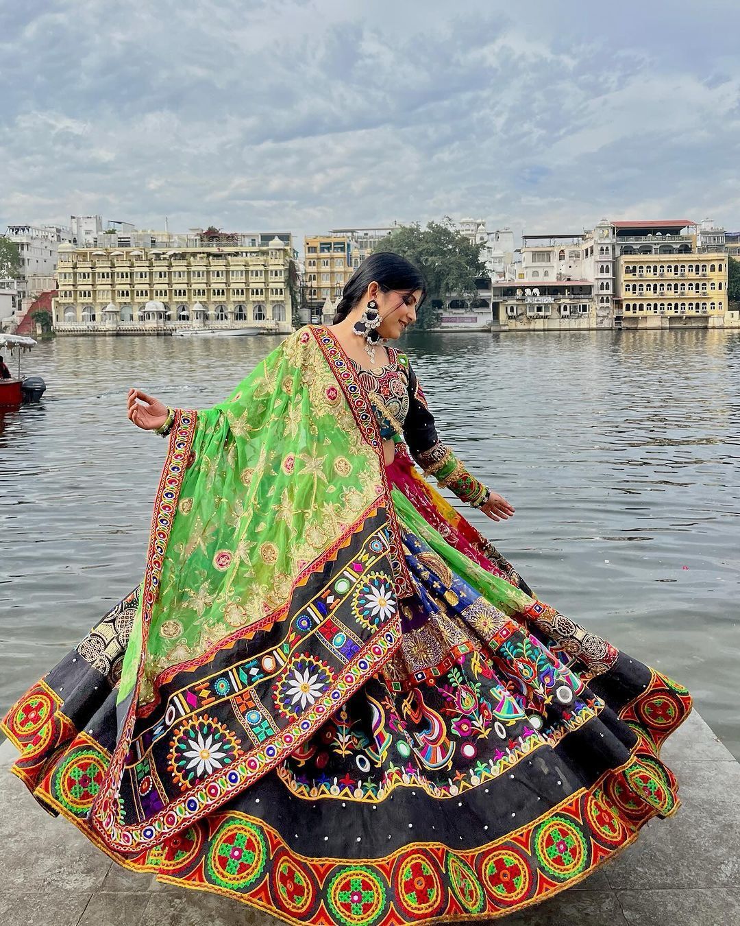 Navratri Traditional Lehenga Choli