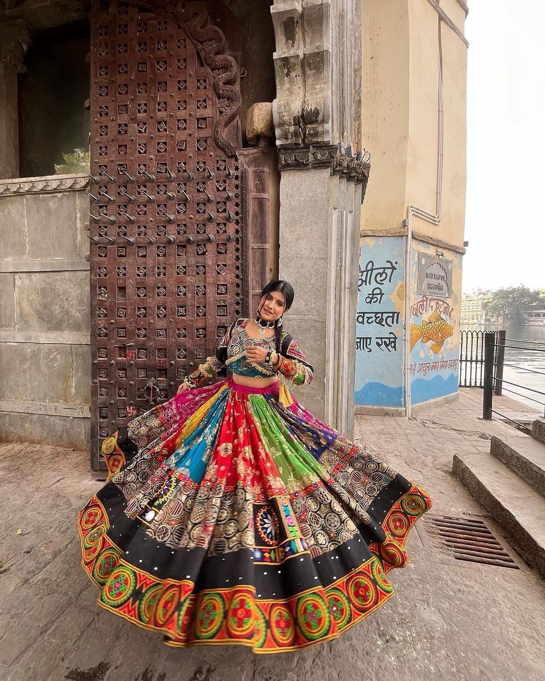 Navratri Traditional Lehenga Choli