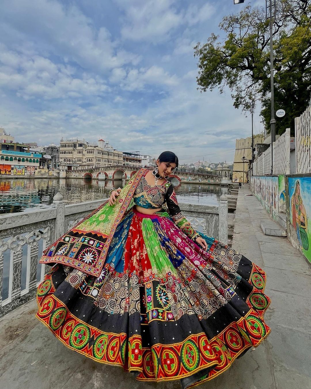 Navratri Traditional Lehenga Choli