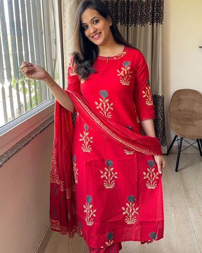 Salwar Suit