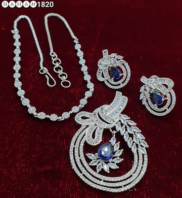 Pendant & Earrings Set