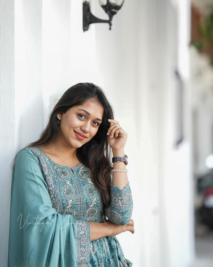 Salwar Suit