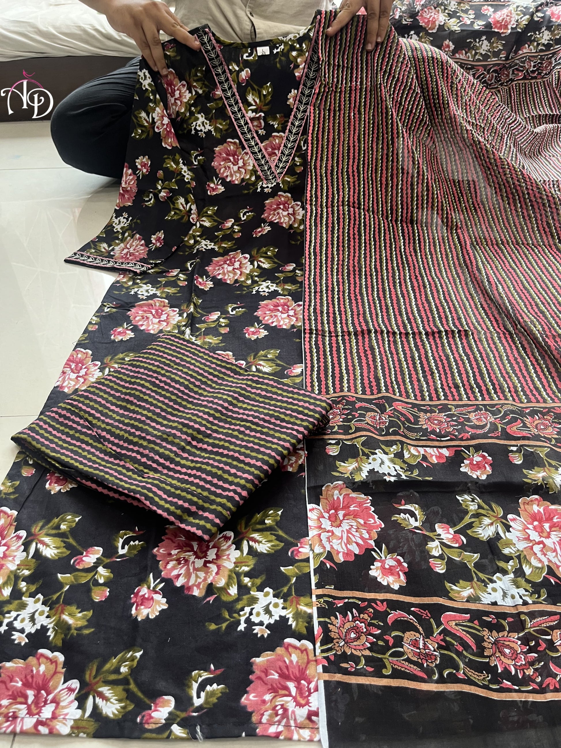 Salwar Suit