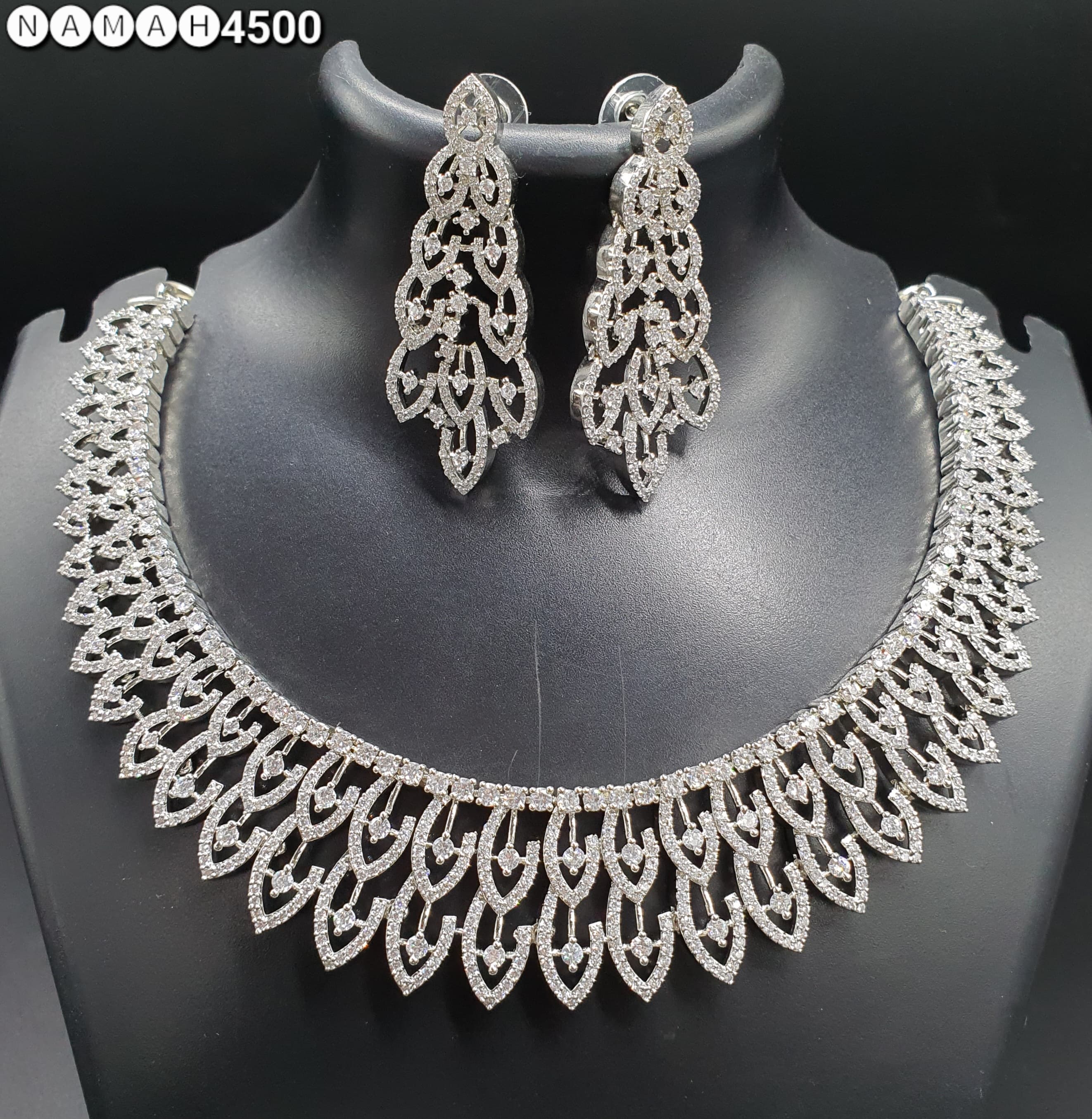 Women's Designer American Diamond Antique Stone Necklace Set