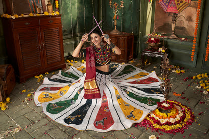 White Maslin Cotton Chaniya Choli with Gajji Silk Dupatta

