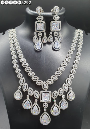 Neckles