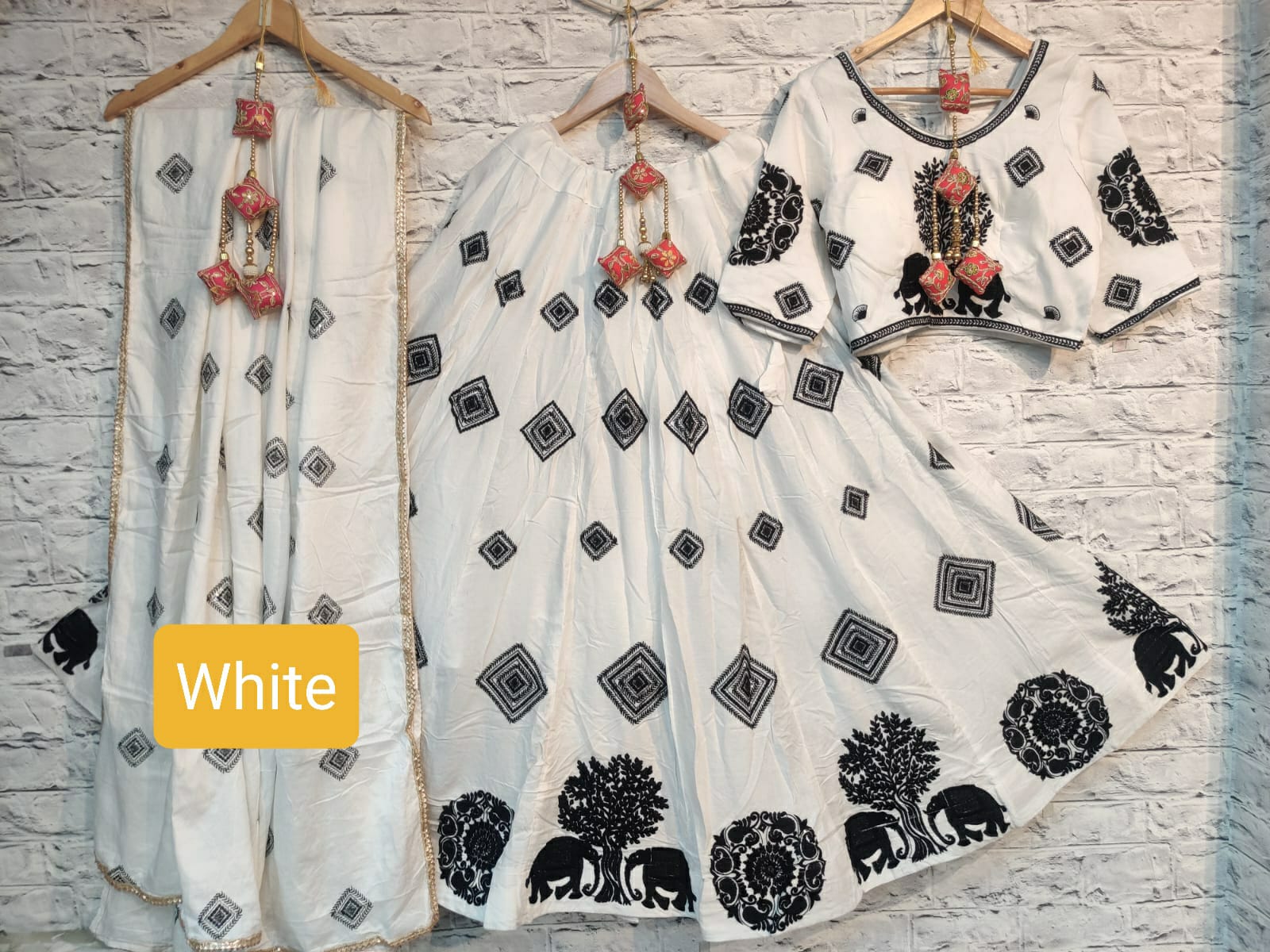 Navaratri Garba Lehenga Choli