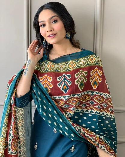 Salwar Suit