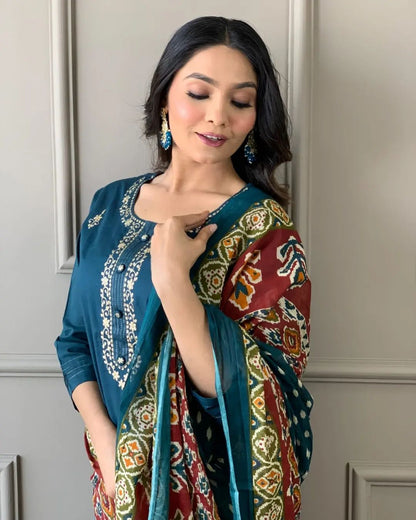 Salwar Suit