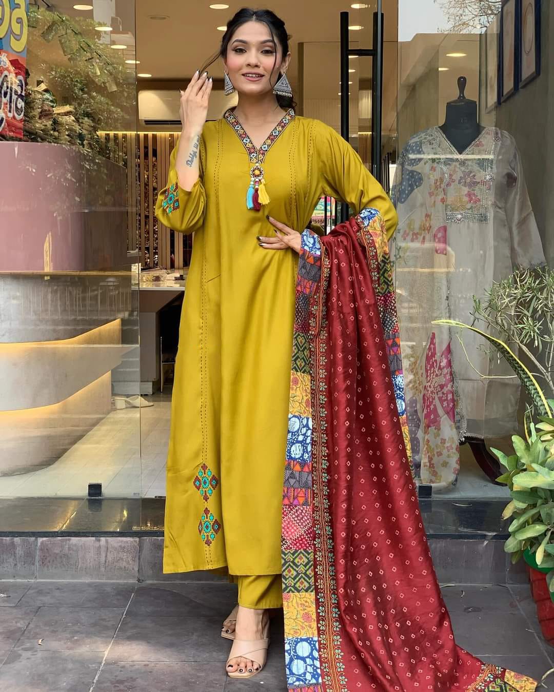 Salwar Suit