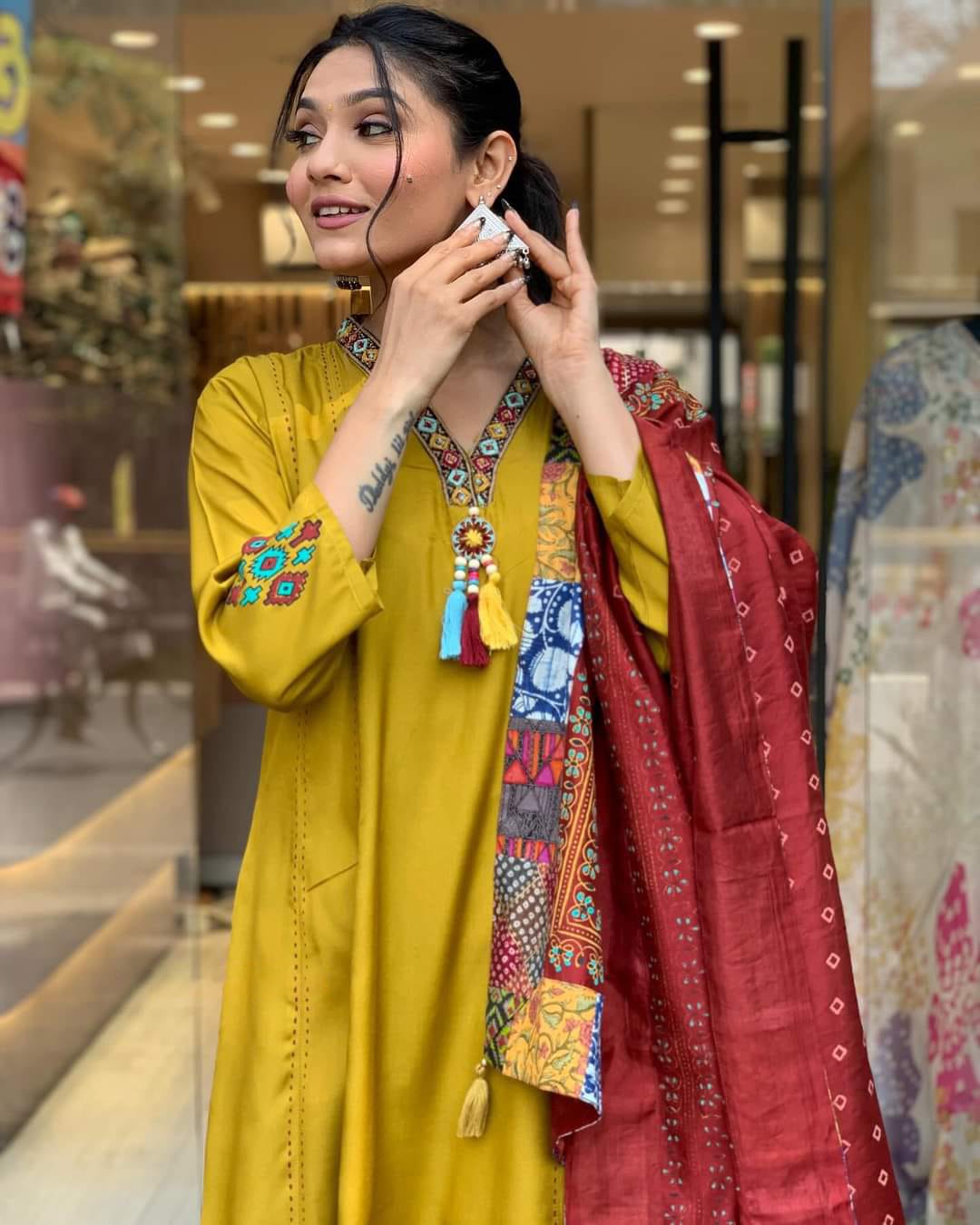 Salwar Suit