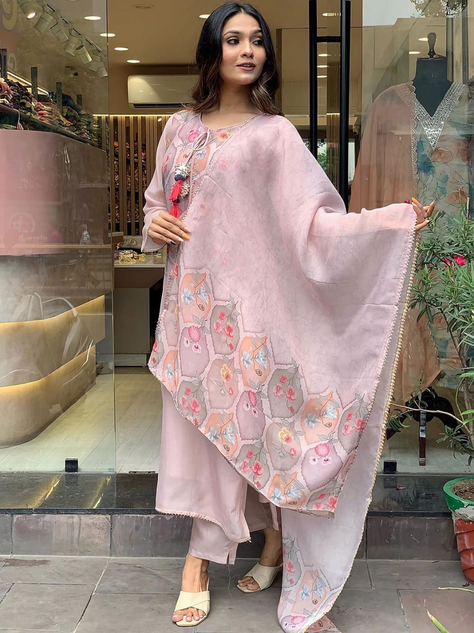 Salwar Suit