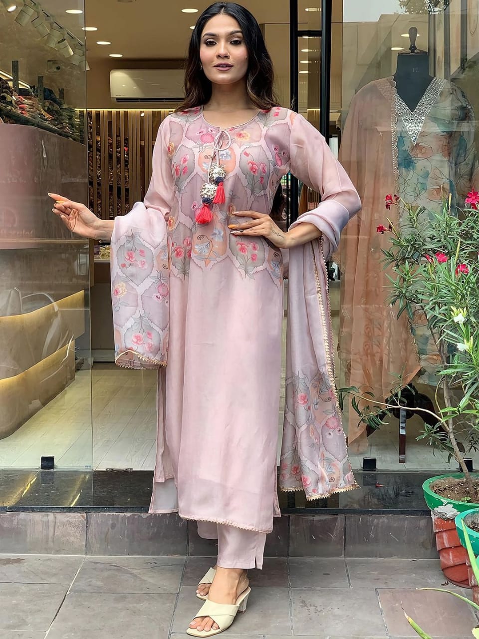 Salwar Suit