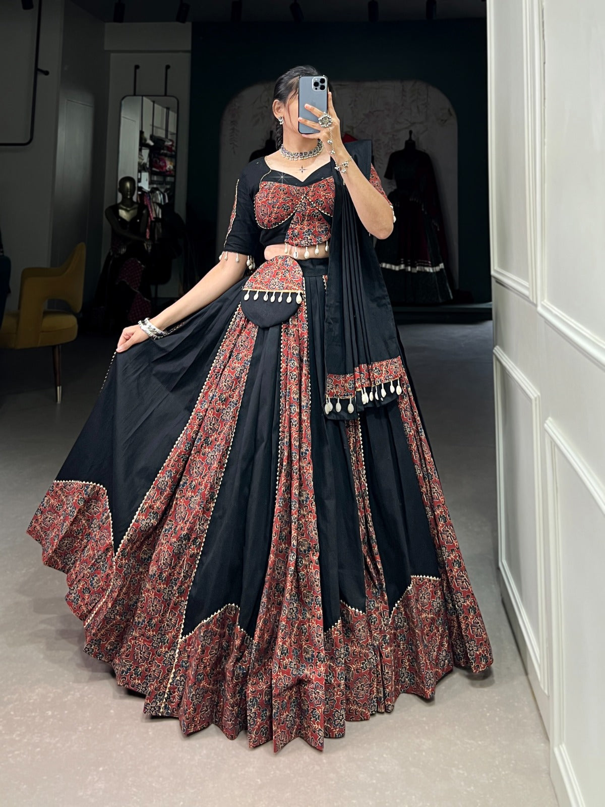 Navaratri Garba Lehenga Choli