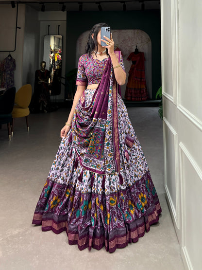 Navaratri Floral Print With Foil Print Lehenga Choli
