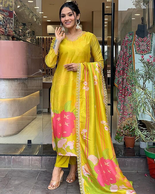Salwar Suit