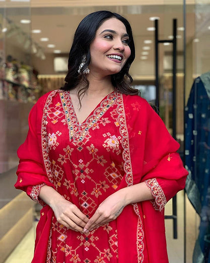 Salwar Suit