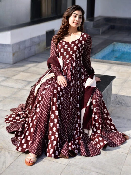 Gown