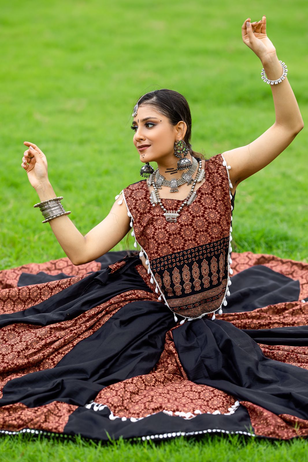 New Style Maroon Rajwadi Lehenga Choli For Navratri