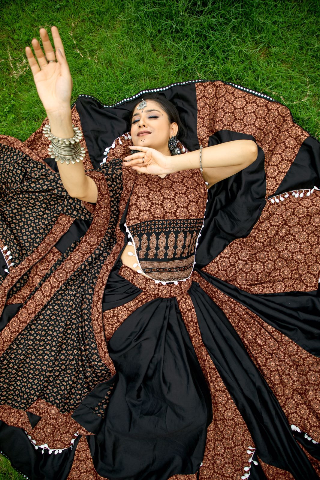 New Style Maroon Rajwadi Lehenga Choli For Navratri