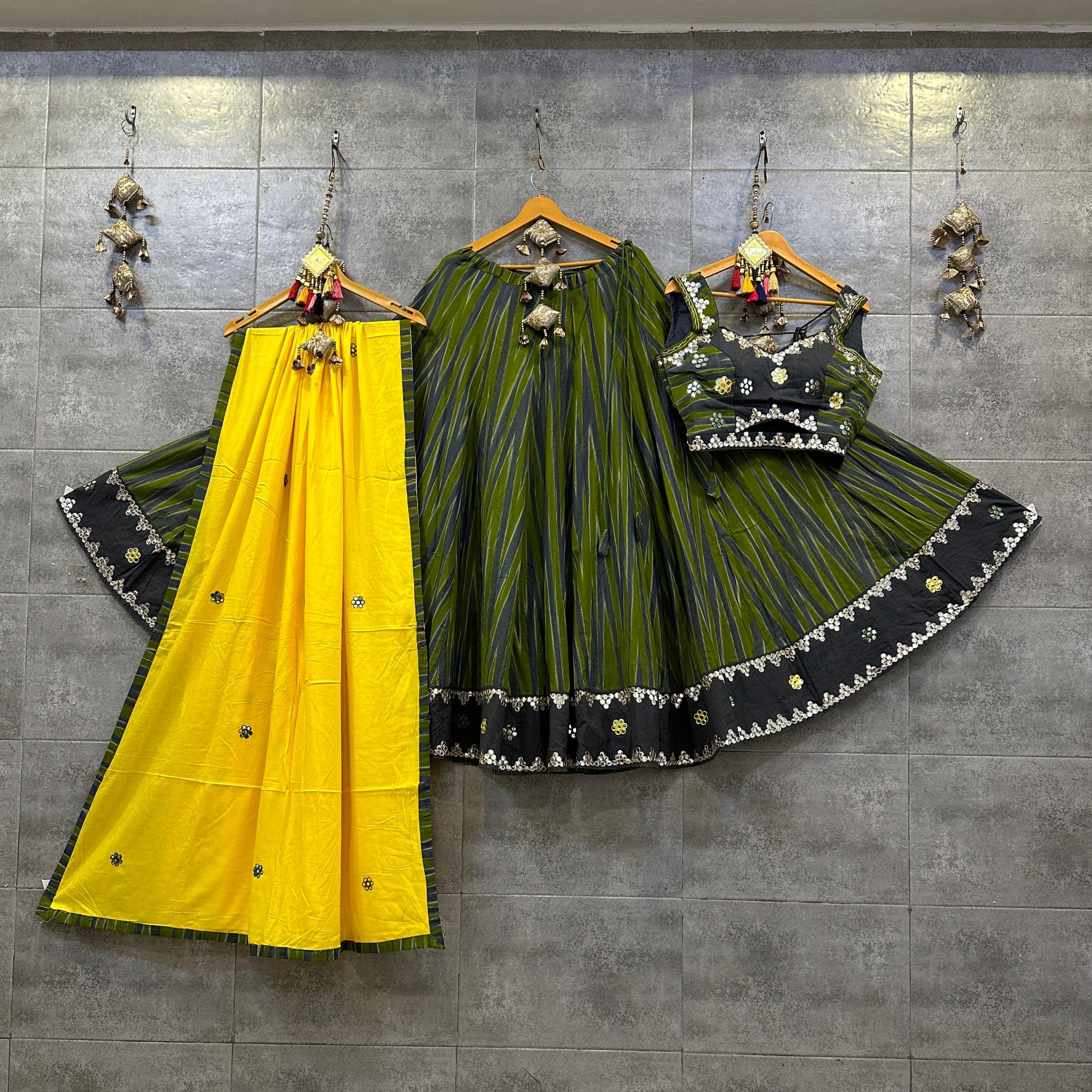 Navratri Chaniya Choli