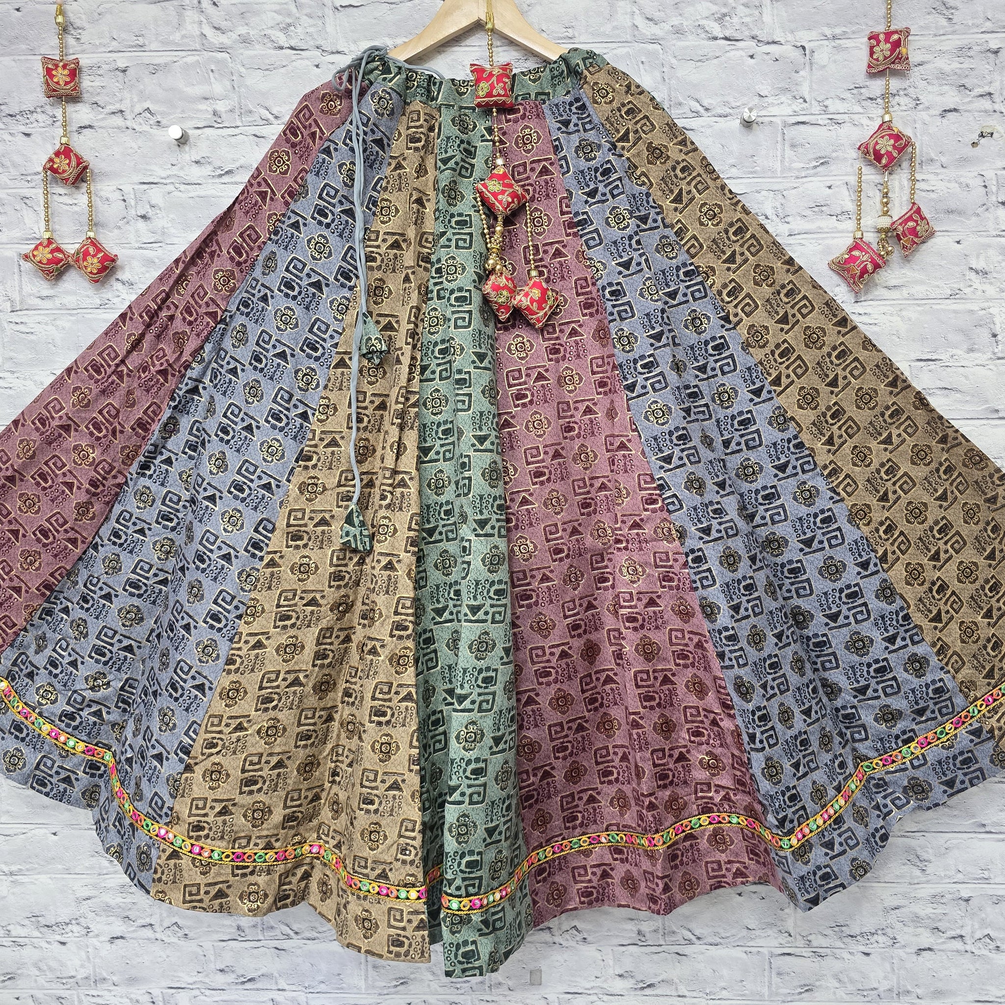 Skirt Lehenga Only