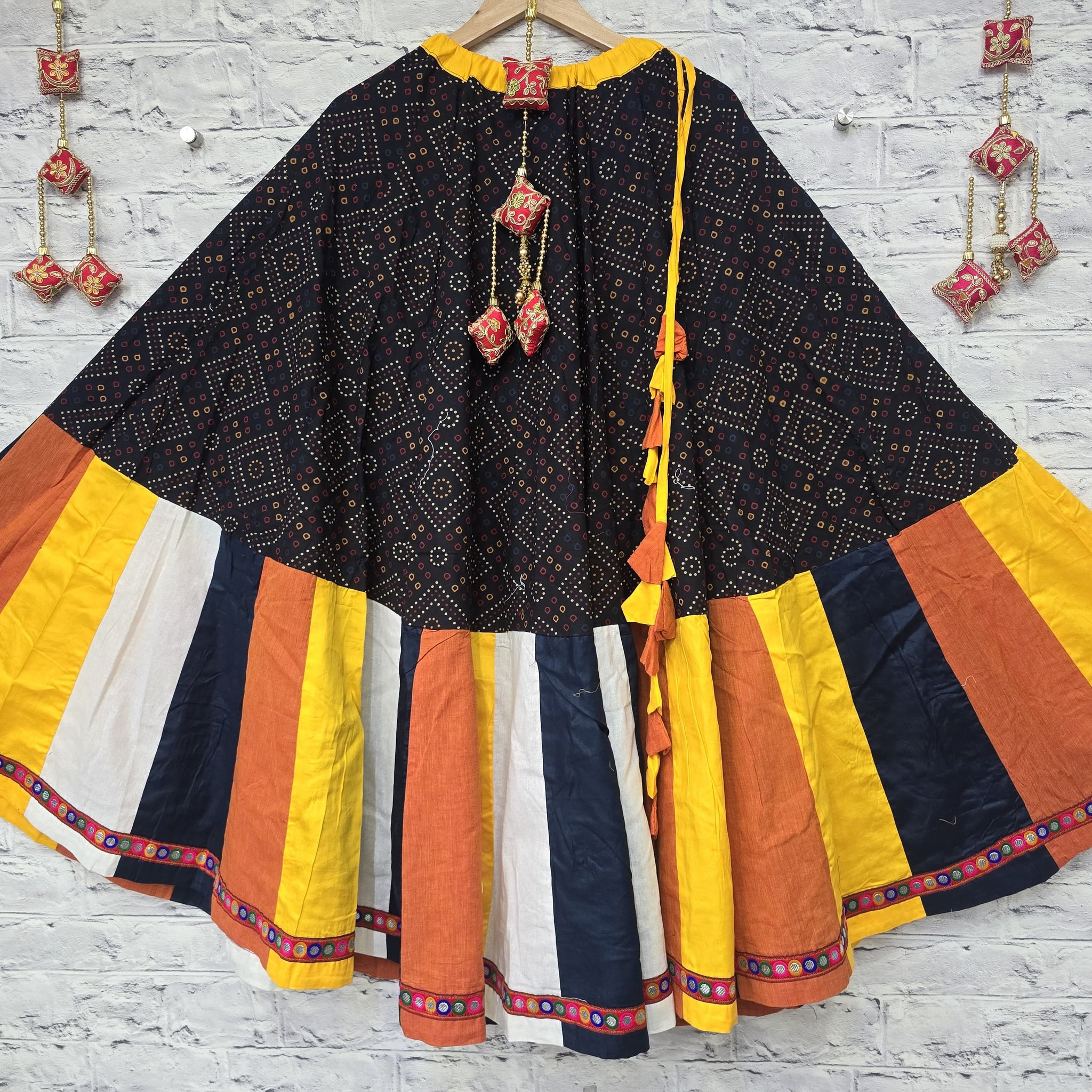 Skirt Lehenga Only