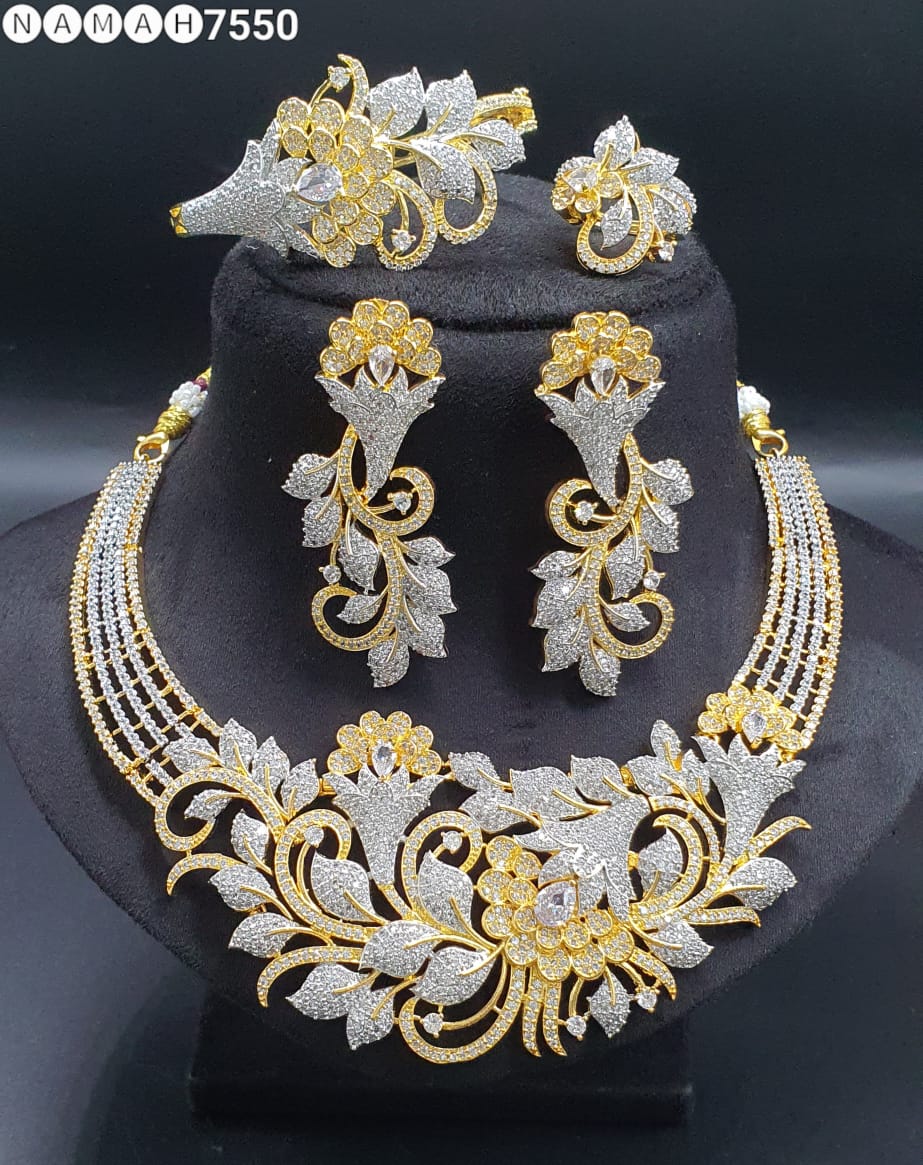 Necklace Set