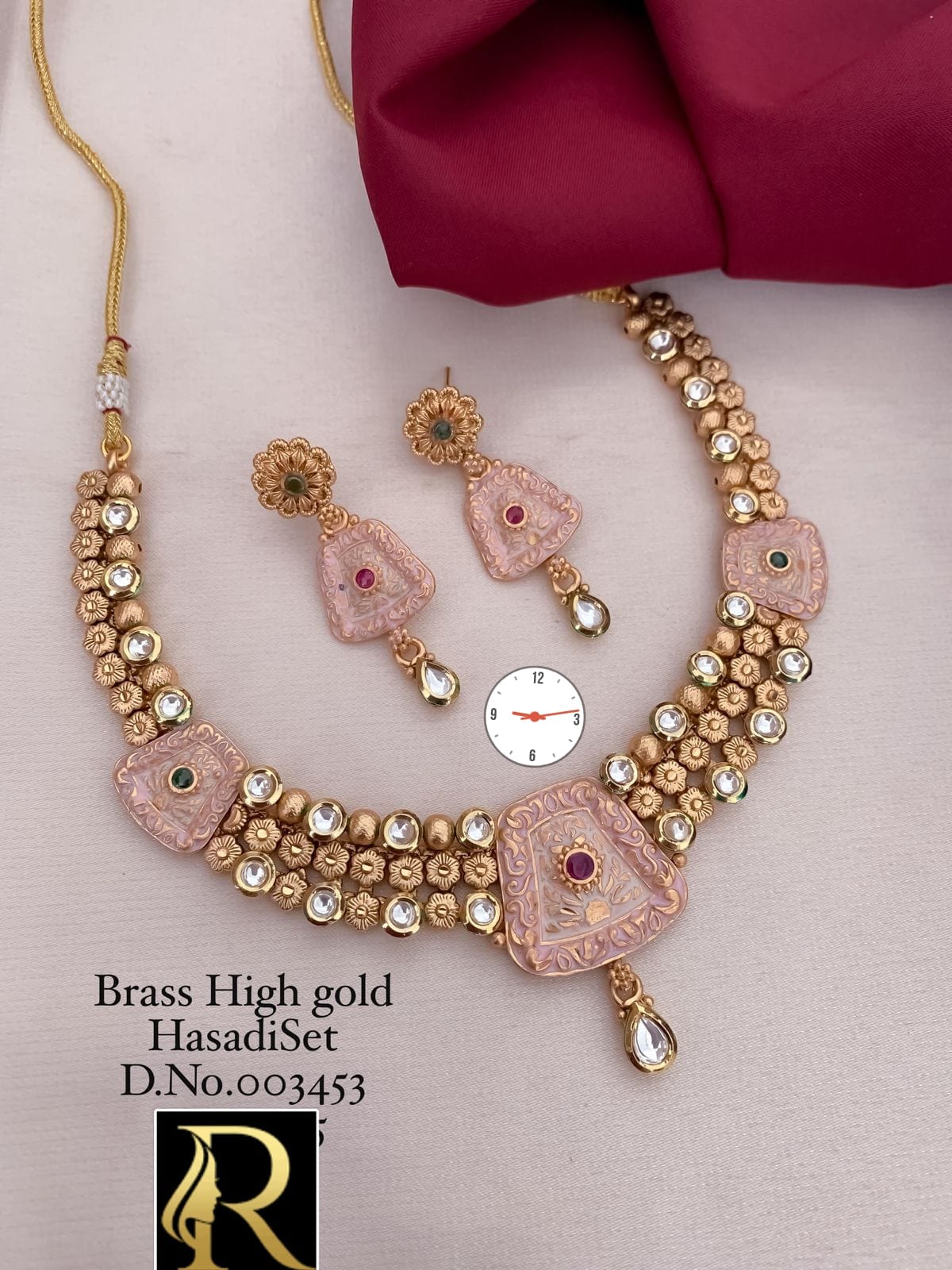 Antique Rajwadi Hasadi Choker Set With Beautiful Earrings