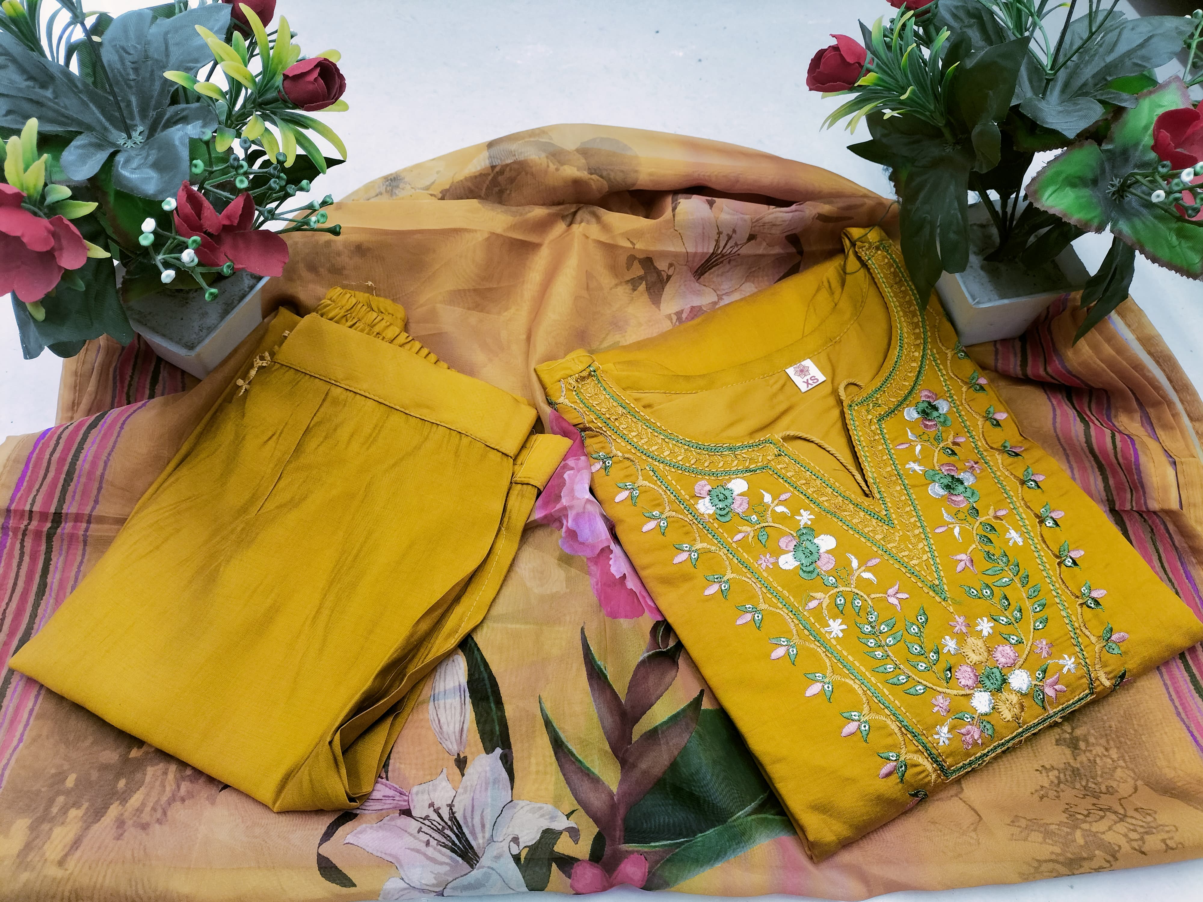 Salwar Suit