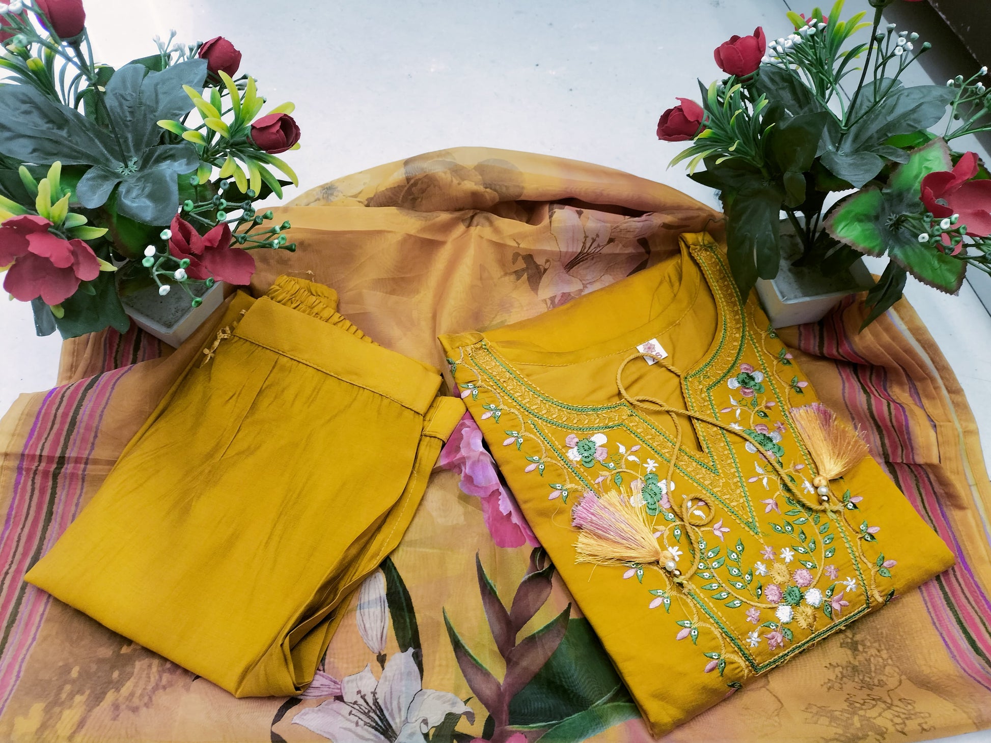 Salwar Suit