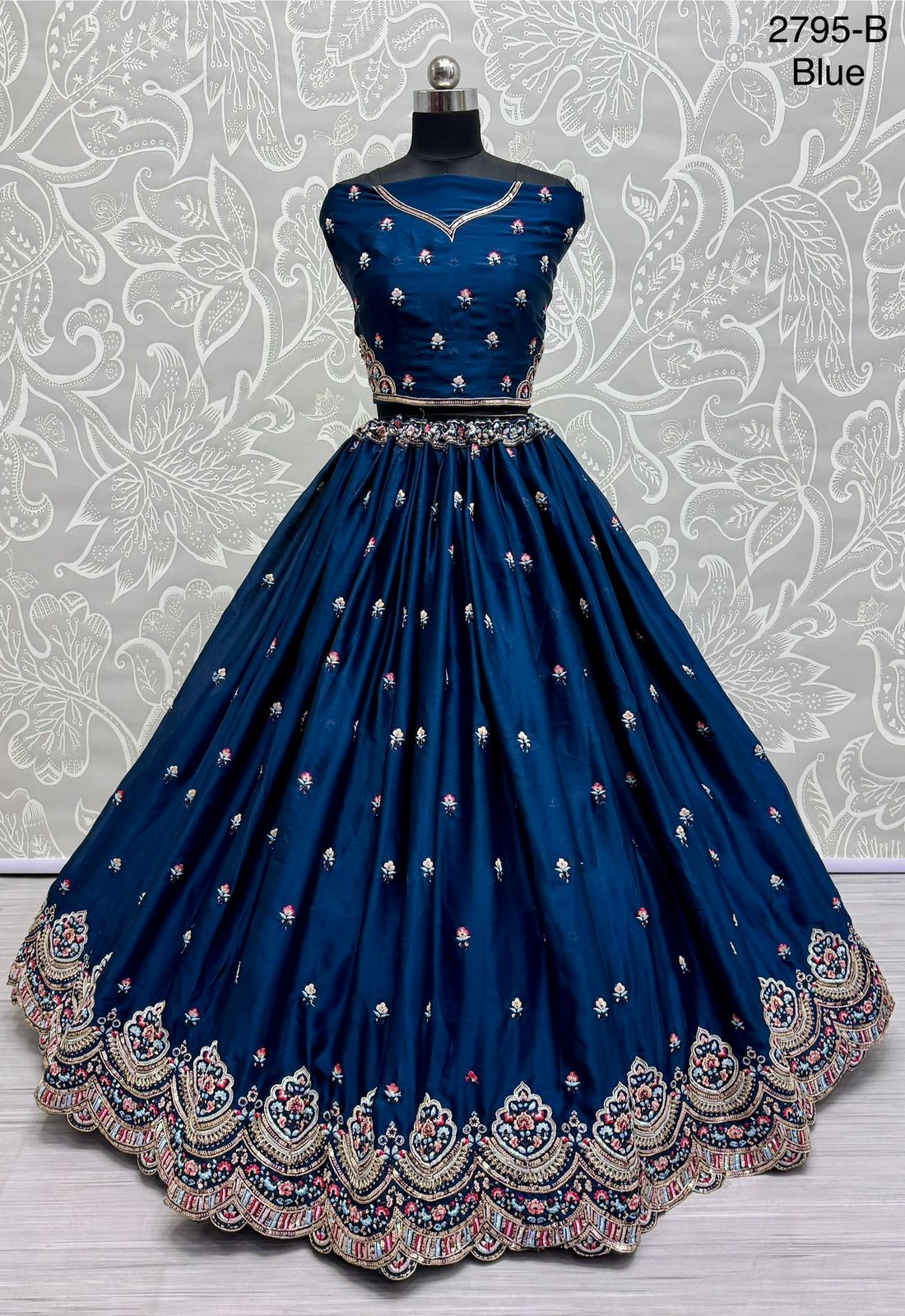 Gadhwal Silk With Multi thread Patola  Lehenga Choli