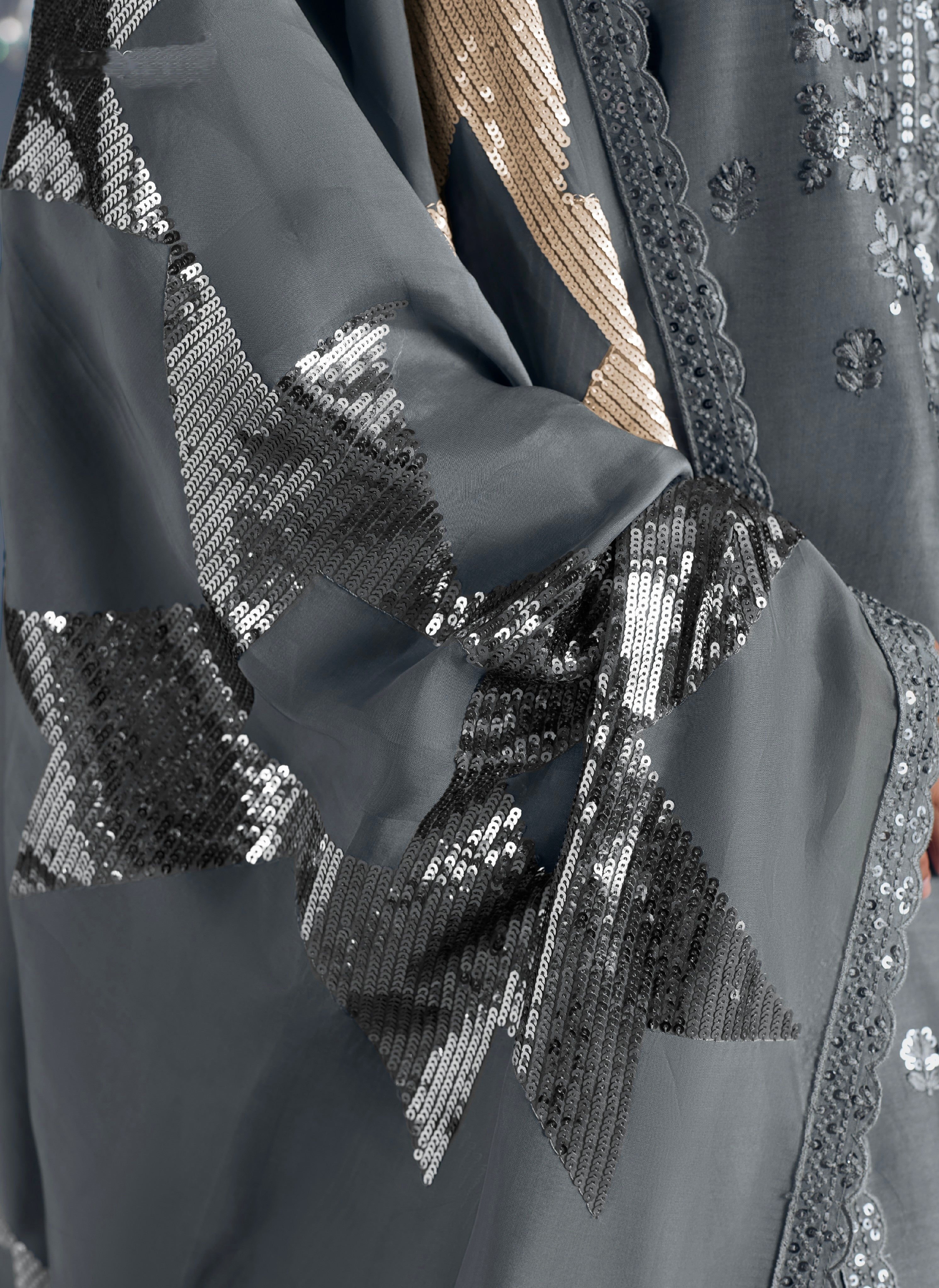 Grey Straight-Cut Suit with Organza Dupatta 