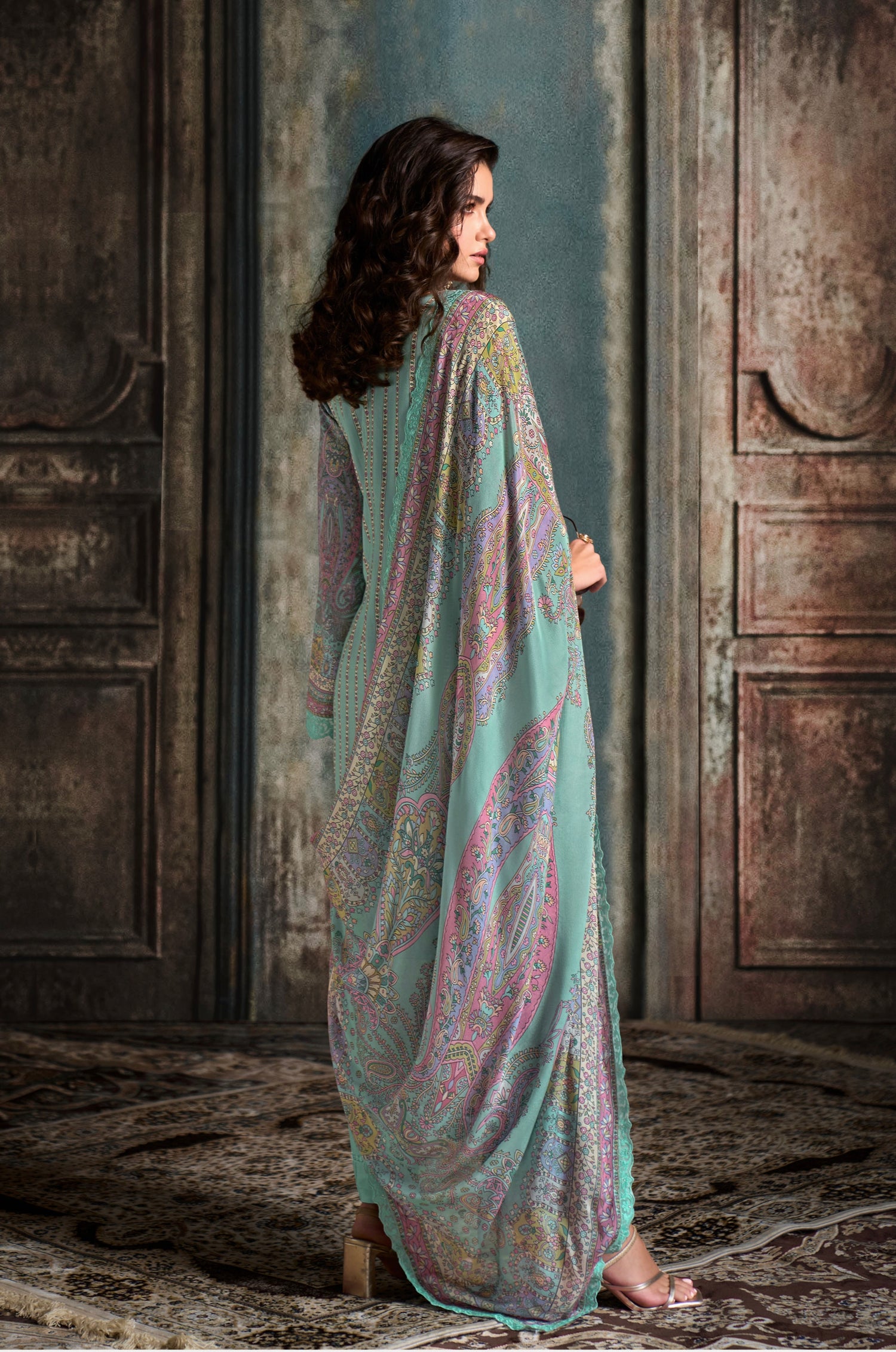 Mint Green Straight Cut Suit with Digital Print &amp; Scalloped Embroidery